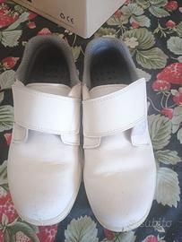 Scarpe sanitarie 