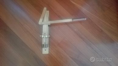 Levatappi a leva da parete