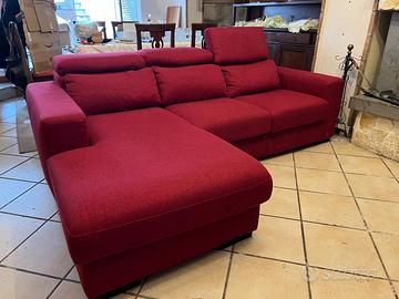 Divano Poltronesofa rosso