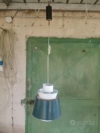 Lampadario Tivoli anni 60. 