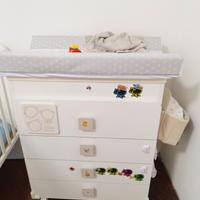 camera da letto bimbi (fasciatoio+lettino+letto)