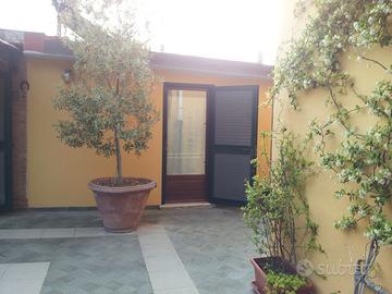 Camera indip con bagno