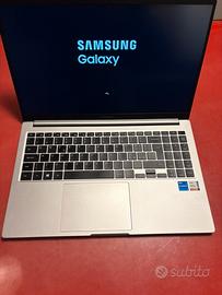 Samsung Galaxy Book 15”