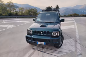 Suzuki Jimny 1.5 DDiS cat 4WD JLX 65Cv Gancio trai