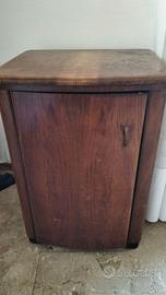 Macchina per cucire "SINGER".