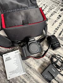 CANON EOS 2000D COME NUOVA