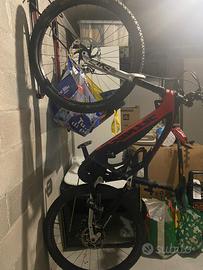 E MTB  FANTIC 1.5 Sport in carbonio