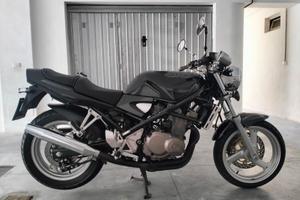 Suzuki Bandit 400