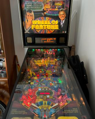 Flipper wheel of fortune