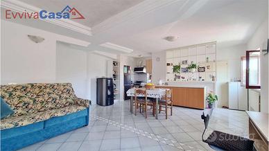 4 camere 2 bagni garage e giardino