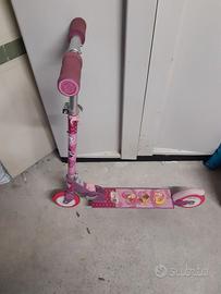 Monopattino Winx a due ruote per bambina