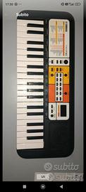 Tastiera Yamaha PSS-F30