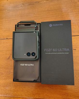 Motorola Razr 60 Ultra 16/512 - Pantone Scarab.
