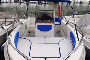 Barca a motore vittoria matu 18