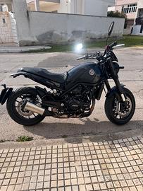 Benelli Leoncino 500 stradale
