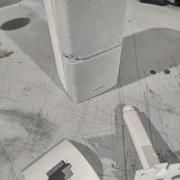 Bose cube bianco con staffa acoustimass...