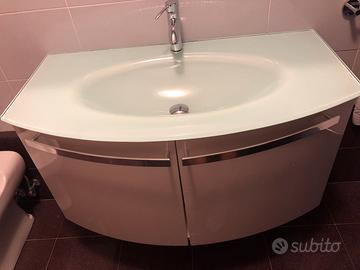 Mobile bagno vetro