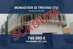 Immobile in asta di 2 m² con più di 5 locali a Mon