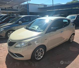 Lancia Ypsilon 1.2 benzina CV anno 2016
