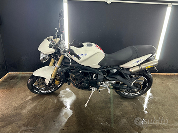 Triumph street triple 675