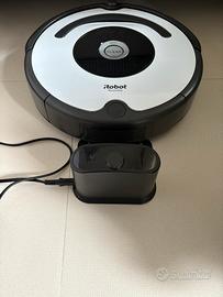 Aspirapolvere ROOMBA 675 con scatola integra