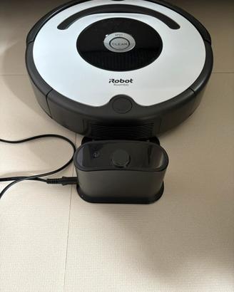 Aspirapolvere ROOMBA 675 con scatola integra