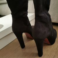 Stivali neri in camoscio con plateau nm 37