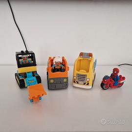 Lego duplo: veicoli e personaggi