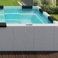 Mini-piscina idromassaggio  usata ricondizionata