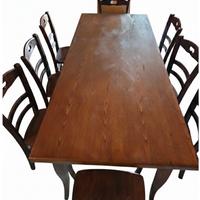 Tavolo completo di 8 sedie 