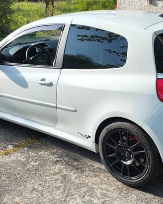 RENAULT CLIO RS 203