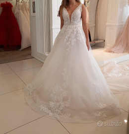 Abito da sposa "Carina" di Nicole Milano