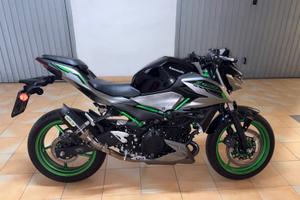 kawasaki z500 SE led