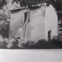 Terreno con rustico ad ARCOLA (La Spezia)