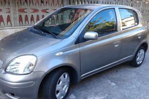 TOYOTA YARIS 1.0 SOL UNIPROP- FULL OPTIO. VETRINA