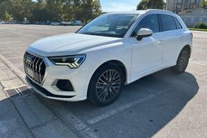 AUDI Q3 BUSINESS ADVANCED 35 TDI S TRONIC
