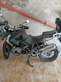 Bmw r1200 gs triple black