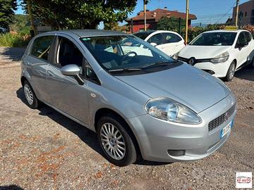 FIAT - Grande Punto Grande 5p 1.4 Dynamic Gpl