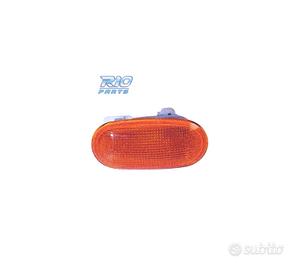 LAMPADA LATERALE ARANCIONE MITSUBISHI 96-04