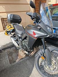 Honda Transalp 750