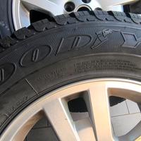  4 cerchi con gomme originali Freelander 2 