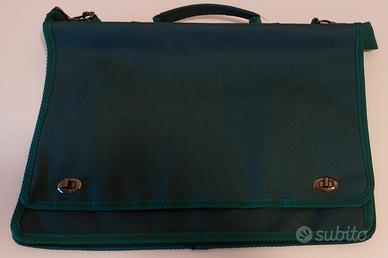 Valigetta portadocumenti in tela verde