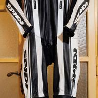 Abbigliamento completo moto pista strada 