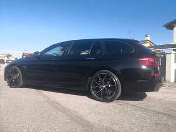 BMW 520d Touring Msport Xdrive, cerchi 20"