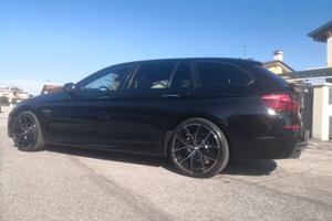 BMW 520d Touring Msport Xdrive, cerchi 20"