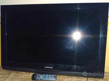 Televisore LCD 32 Pollici SAMSUNG NO SMART TV