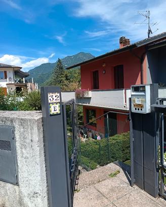 Villetta a schiera di testa