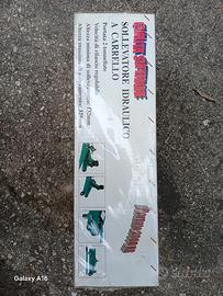 sollevatore idraulico a carrello