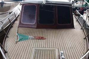 Gozzo cabinato vetroresina 7.30 motore 50cv diesel