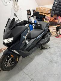Scooter bmw c400gt